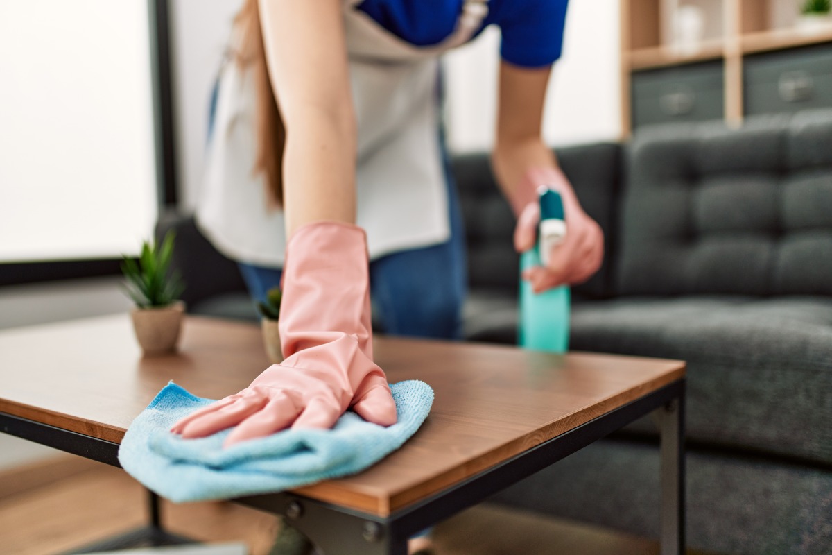 Do Your Elderly Parents Need a Cleaning Service?